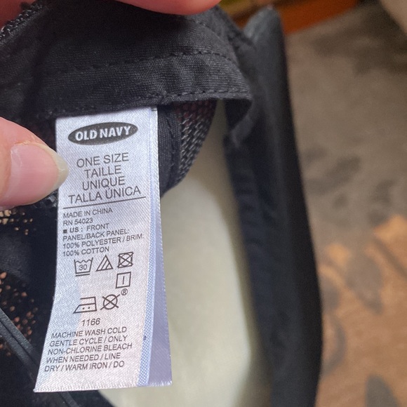 Old navy hat - Picture 3 of 3